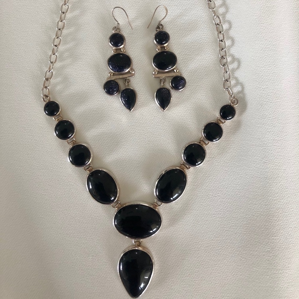 Black stone onyx necklace and matching earrings